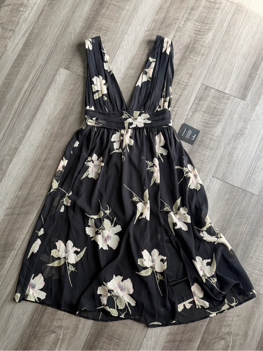 Lulus Black Floral Midi Dress Women’s Sz S Leg Slit Plunging V-Neck Flowy NWT